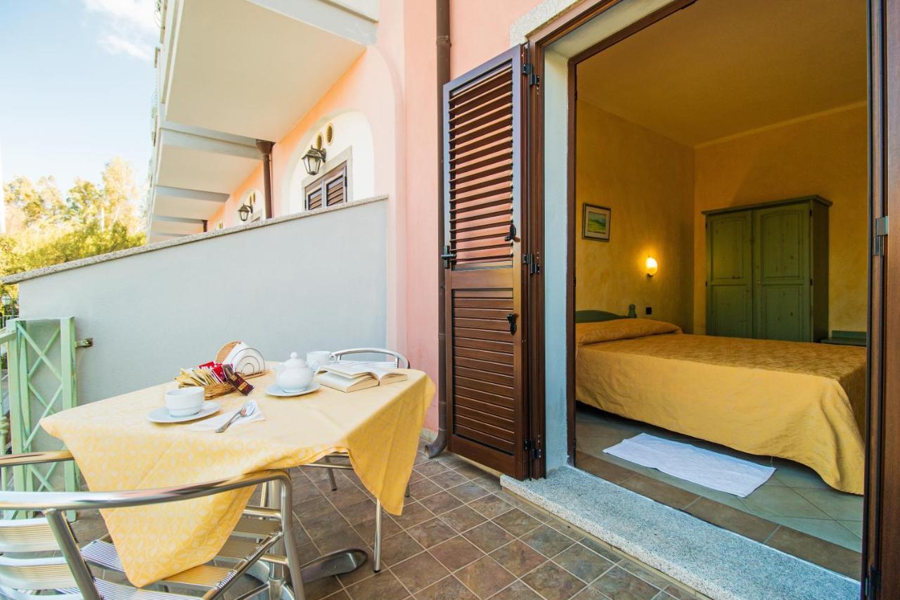 Residenza Gli Ontani Hotel Orosei Ngoại thất bức ảnh